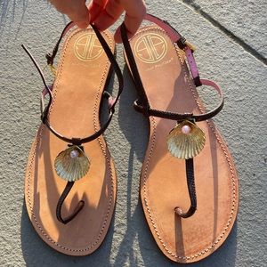 Lilly Pulitzer Women’s Sandals!